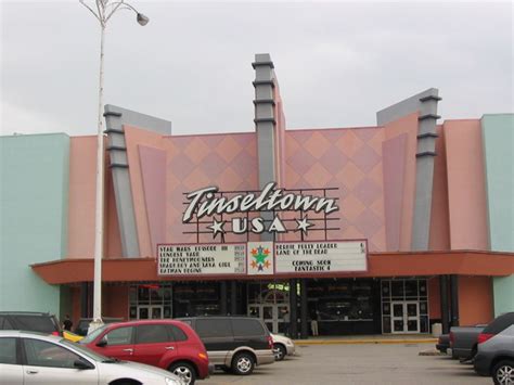 Photos of Cinemark Tinseltown in Boardman, OH